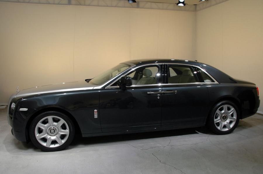 Rolls-Royce Ghost 2009 года  (фото 8 из 106)